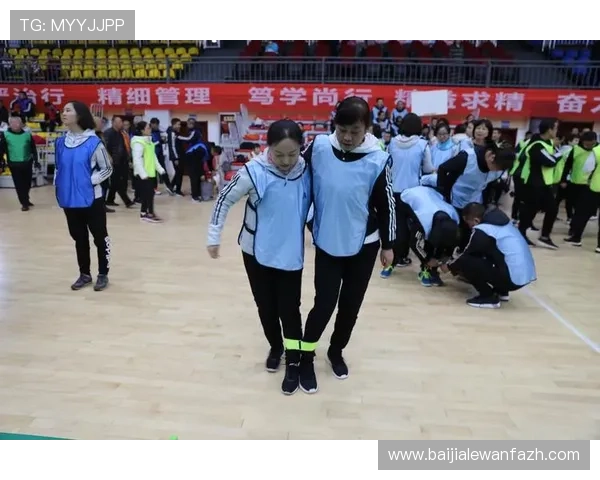 多宝真人图片高清展示，带你领略最真实的游戏角色风采